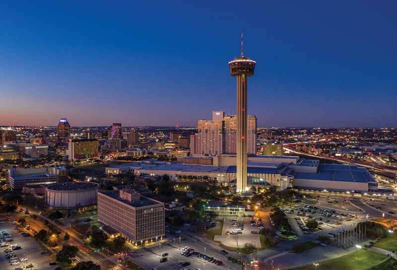 The Tower of Americas dominates downtown San Antonio at dusk. The Mavic 2 Pro has Hyperlight, a night photography mode that uses advanced noise reduction for fully automatic night photography. 