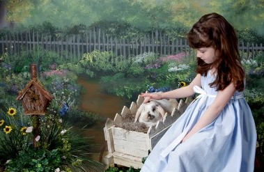 201611_stana_easter-event-header.jpg