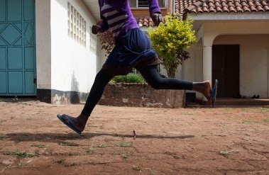 201709-girlsshelter3_header.jpg