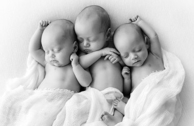 7-21-Lola-Melani-Newborn-11.jpg